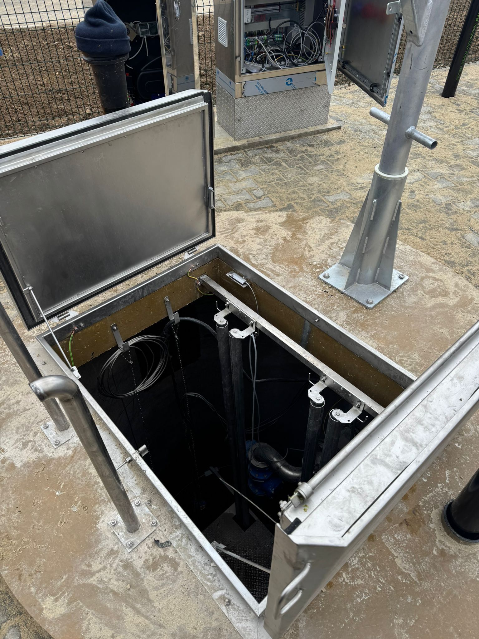 bf42936e-c52b-4344-b89f-ef9422b6672d