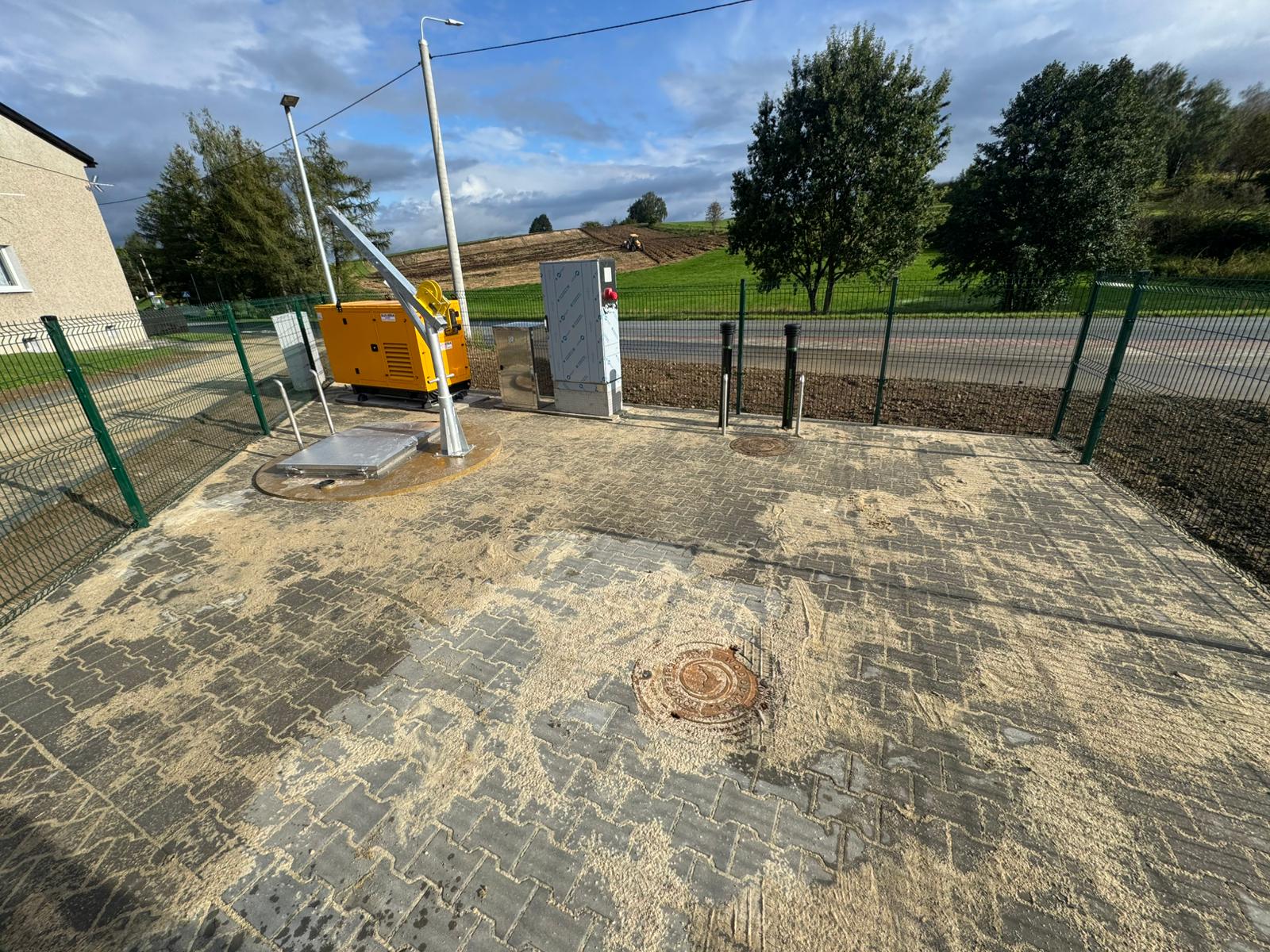 f4d6a39b-3209-499e-a8d9-7bb37e3b892e